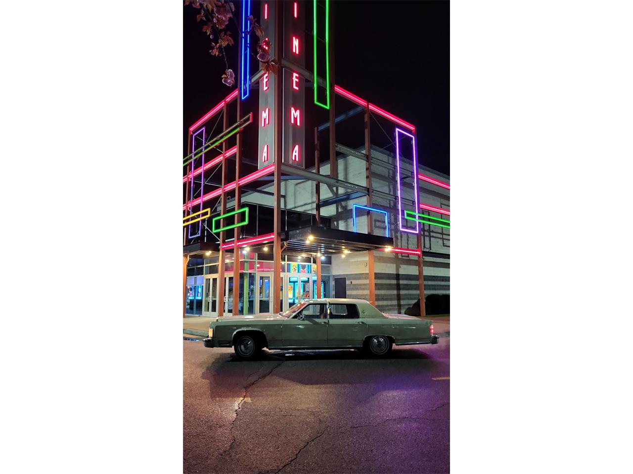 Lincoln-Continental-1978-Yellow-Burgandy-15