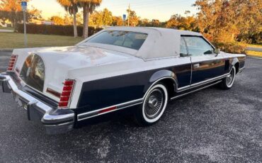 Lincoln-Continental-1979-1