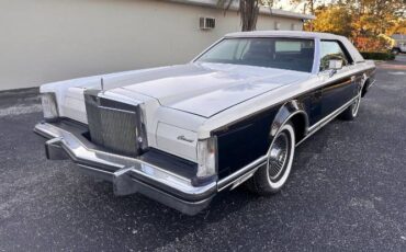 Lincoln-Continental-1979-11