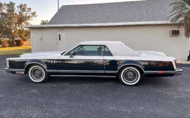 Lincoln-Continental-1979-6