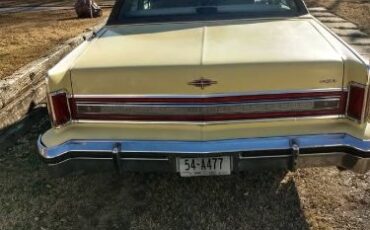 Lincoln-Continental-1979-Custom-3