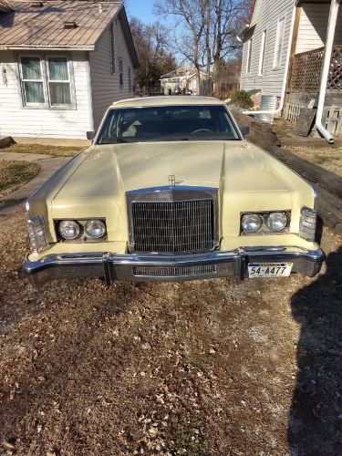 Lincoln-Continental-1979-Custom-4