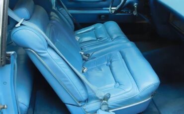 Lincoln-Continental-1979-Powder-BlueWhite-To-Blue-Leather-7