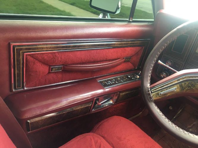 Lincoln-Continental-1979-Red-1
