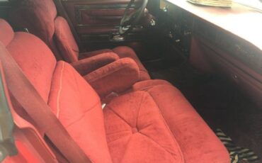 Lincoln-Continental-1979-Red-10