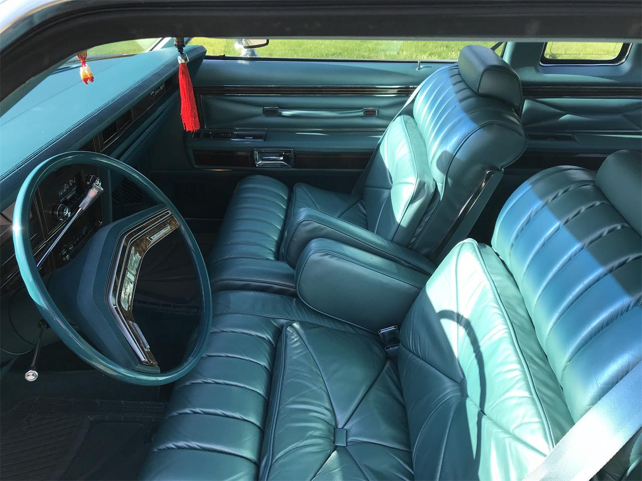 Lincoln-Continental-1979-Turqoise-Matching-blue-7