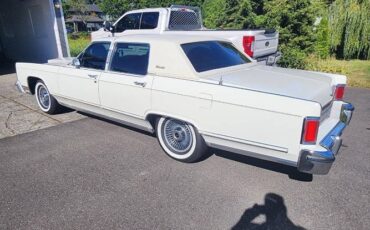 Lincoln-Continental-1979-White-3