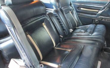Lincoln-Continental-1979-WhiteBlue-17