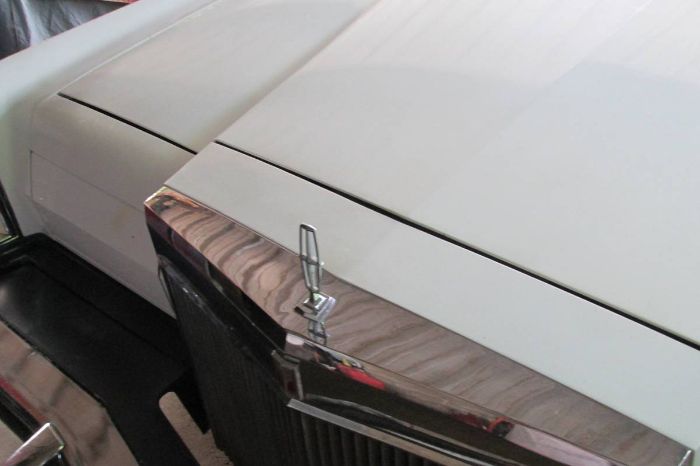 Lincoln-Continental-1979-WhiteBlue-9