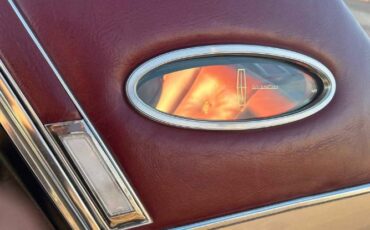 Lincoln-Continental-1980-2-Tone-Red-1