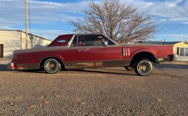 Lincoln-Continental-1980-2-Tone-Red-2