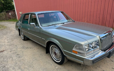 Lincoln Continental 1984