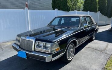 Lincoln-Continental-1987-Sedan-1