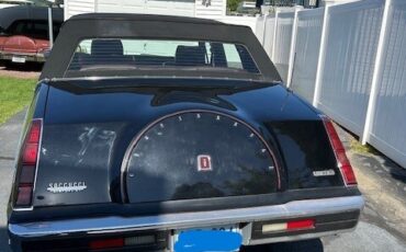 Lincoln-Continental-1987-Sedan-5