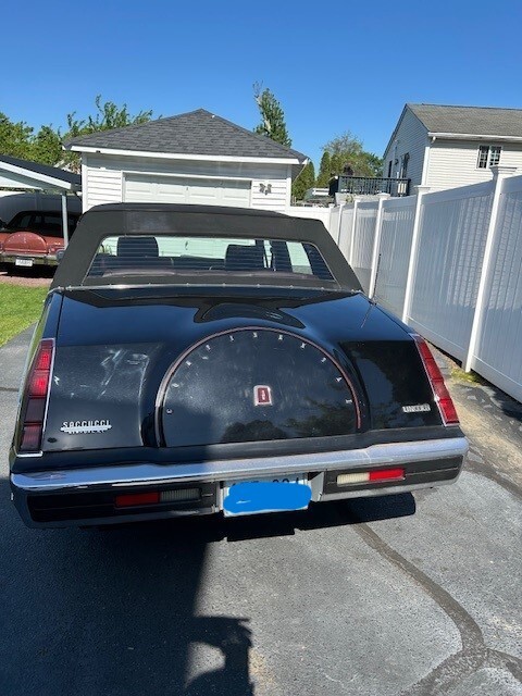 Lincoln-Continental-1987-Sedan-5