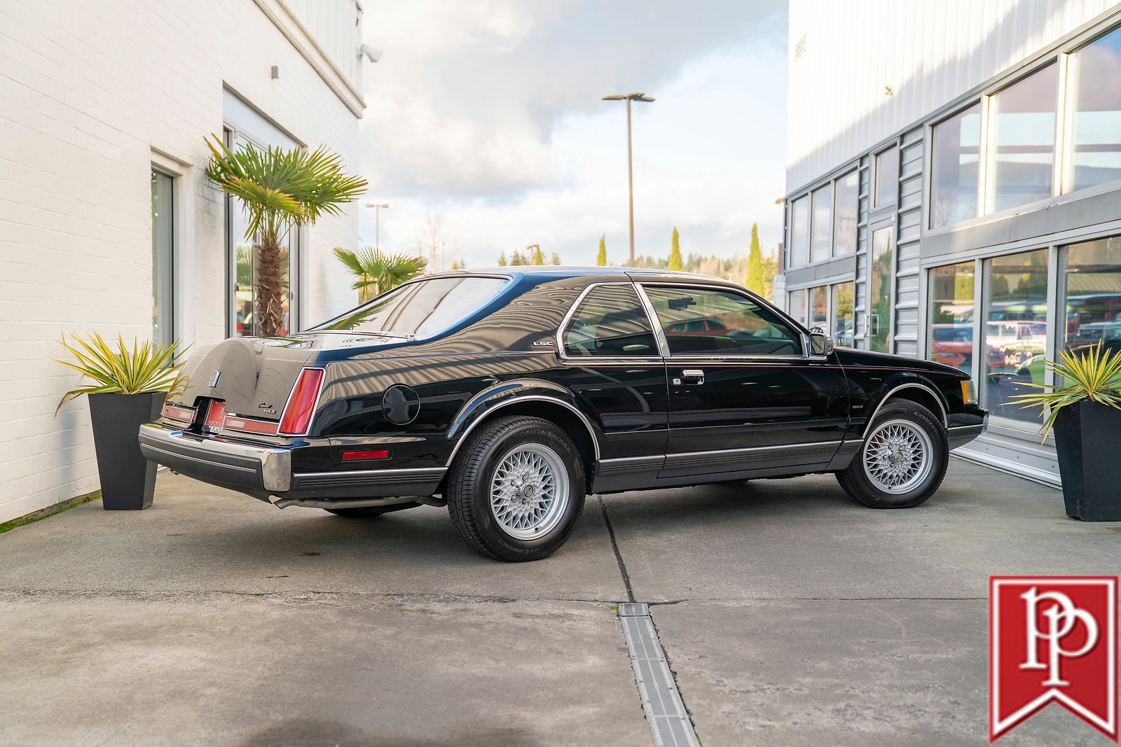 Lincoln-Continental-Mk-VII-1985-Coupe-12