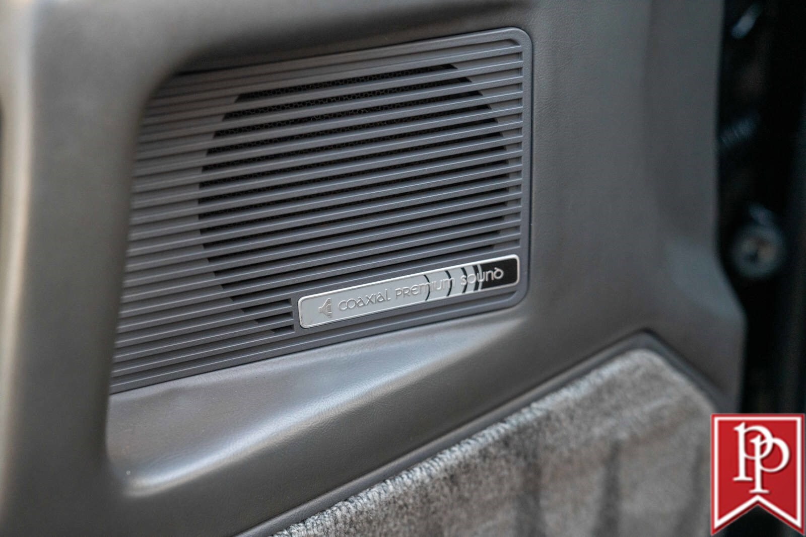 Lincoln-Continental-Mk-VII-1985-Coupe-17