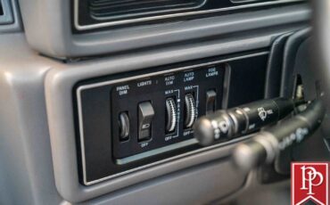 Lincoln-Continental-Mk-VII-1985-Coupe-20