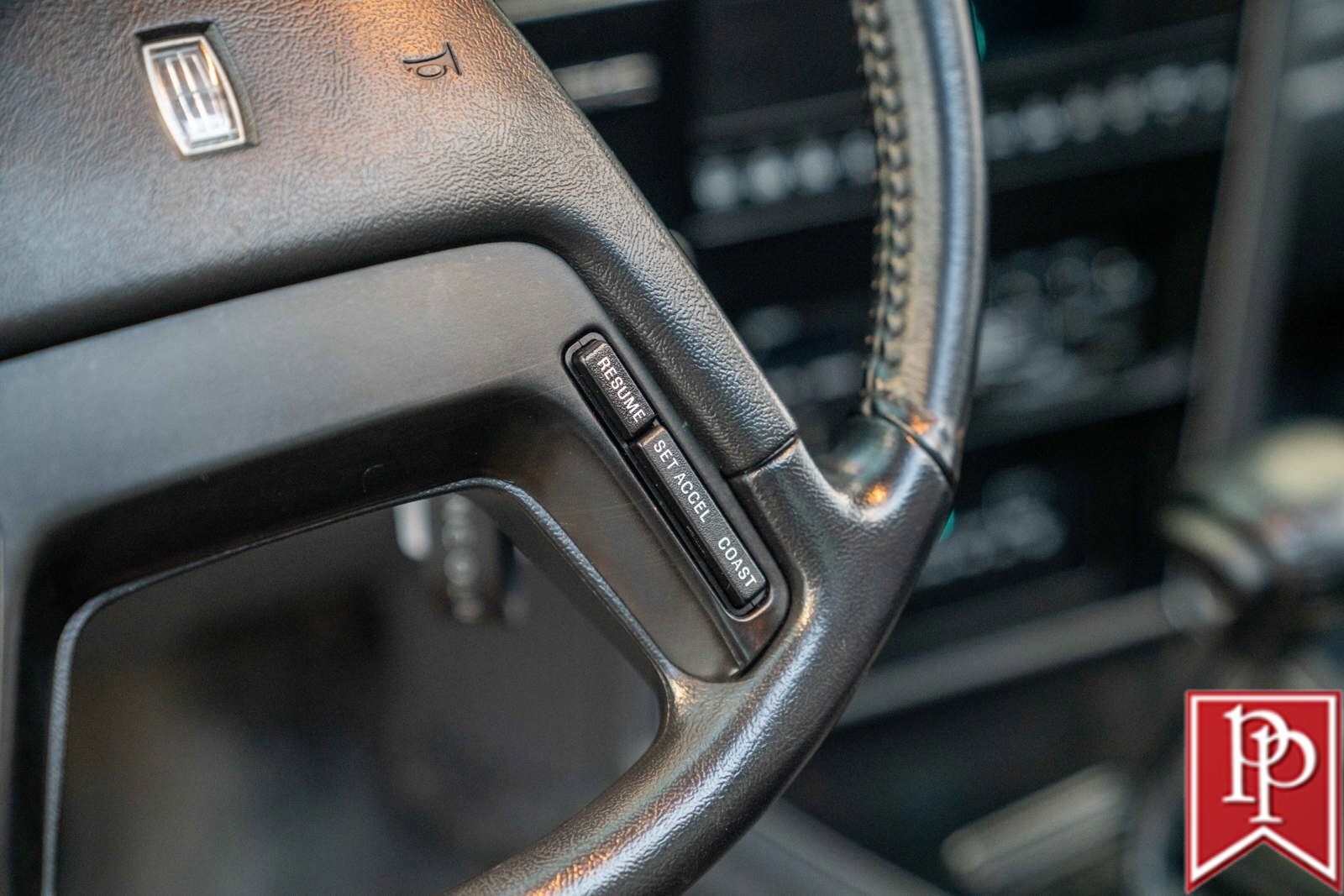 Lincoln-Continental-Mk-VII-1985-Coupe-23