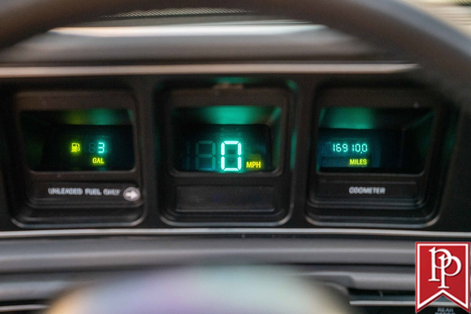 Lincoln-Continental-Mk-VII-1985-Coupe-25