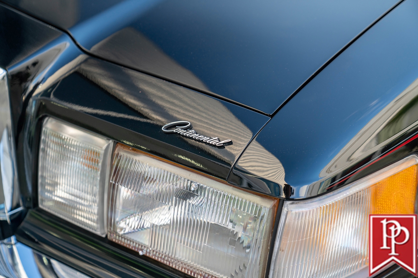 Lincoln-Continental-Mk-VII-1985-Coupe-3
