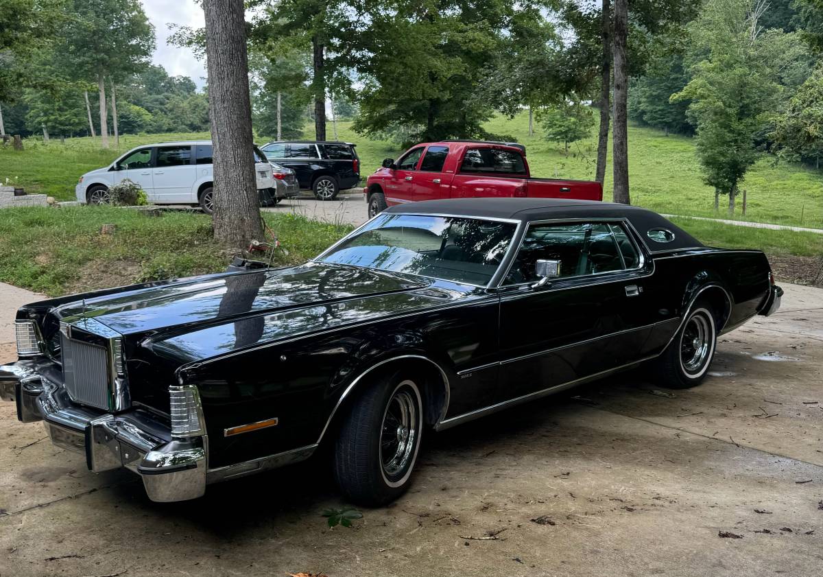 Lincoln-Continental-mark-four-1974-black-1