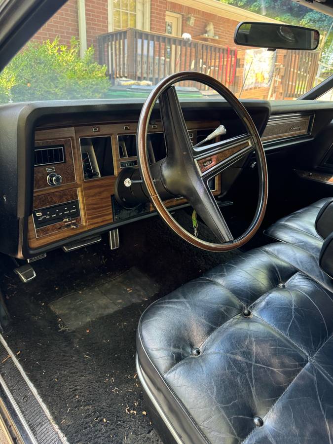 Lincoln-Continental-mark-four-1974-black-8