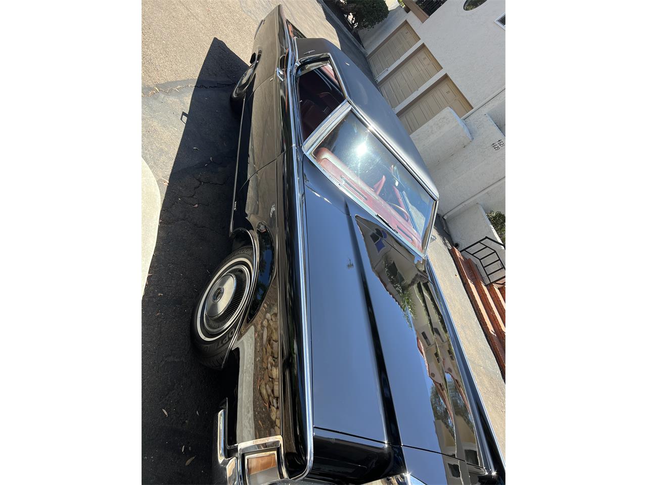 Lincoln-Continental-mark-iii-1970-Black-Red-17
