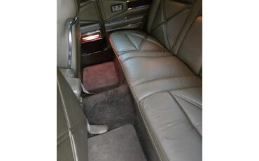 Lincoln-Continental-mark-iii-1970-White-Gold-22