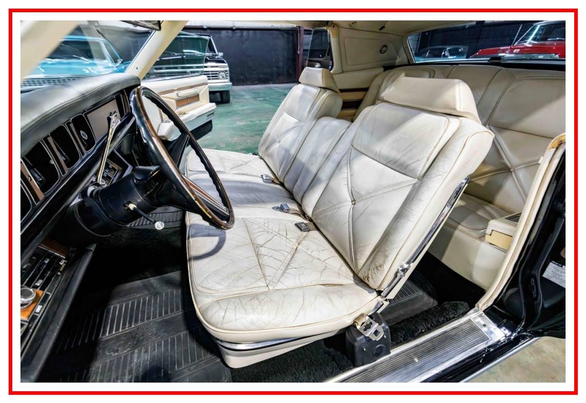 Lincoln-Continental-mark-iii-1970-black-6
