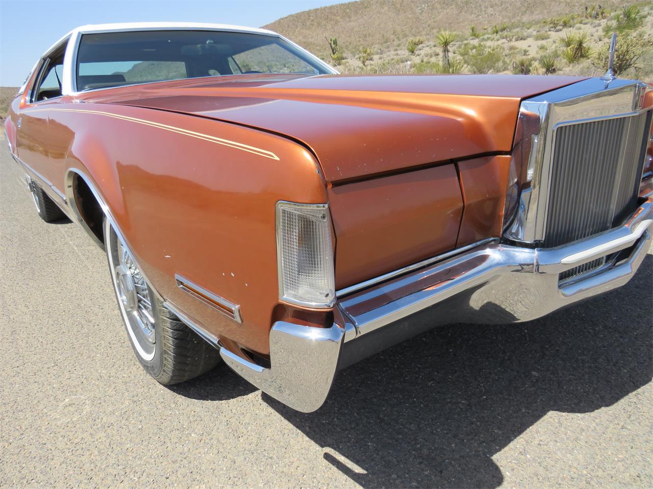 Lincoln-Continental-mark-iv-1972-Gold-Metallic-BROWN-10