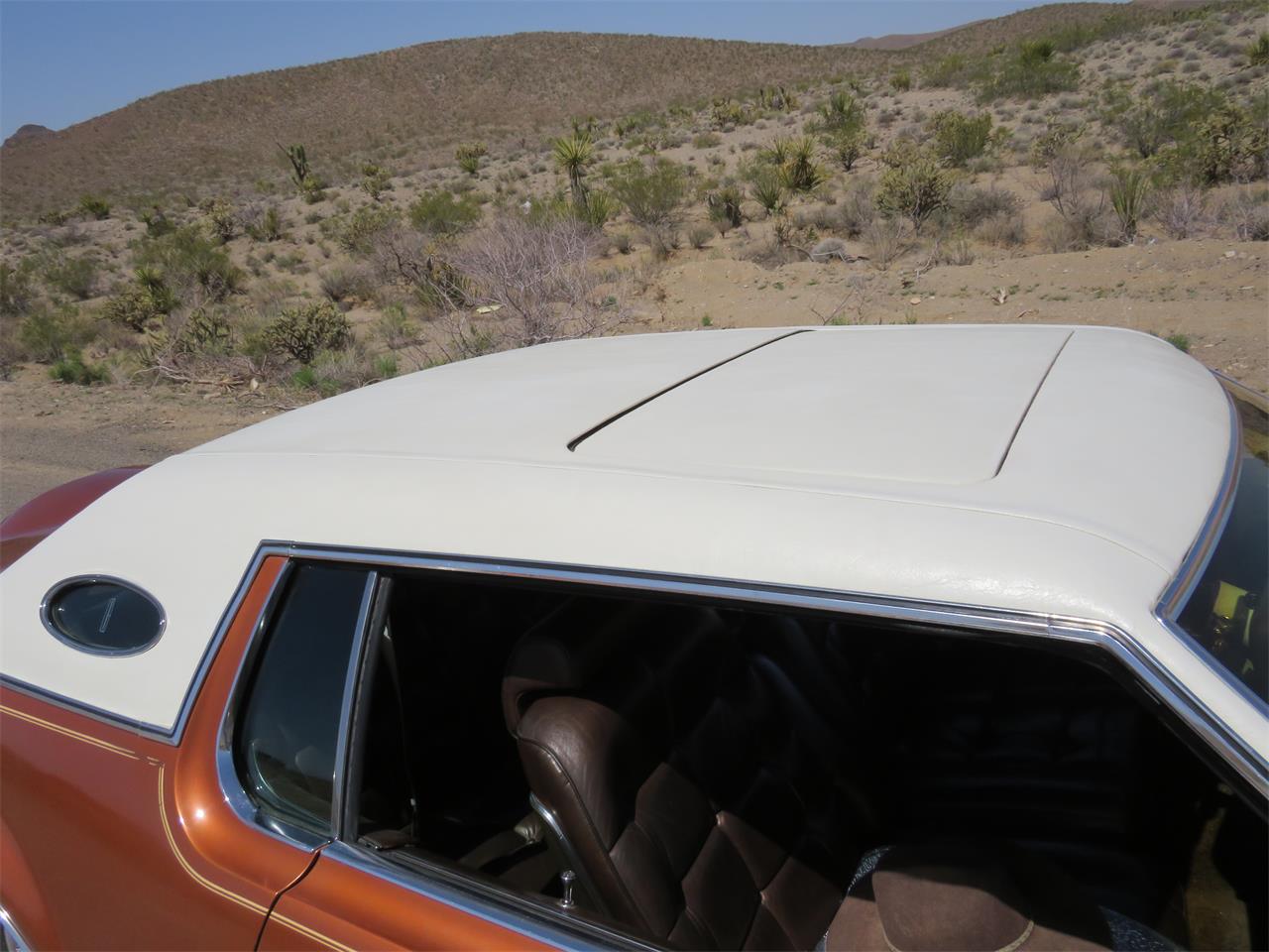 Lincoln-Continental-mark-iv-1972-Gold-Metallic-BROWN-17