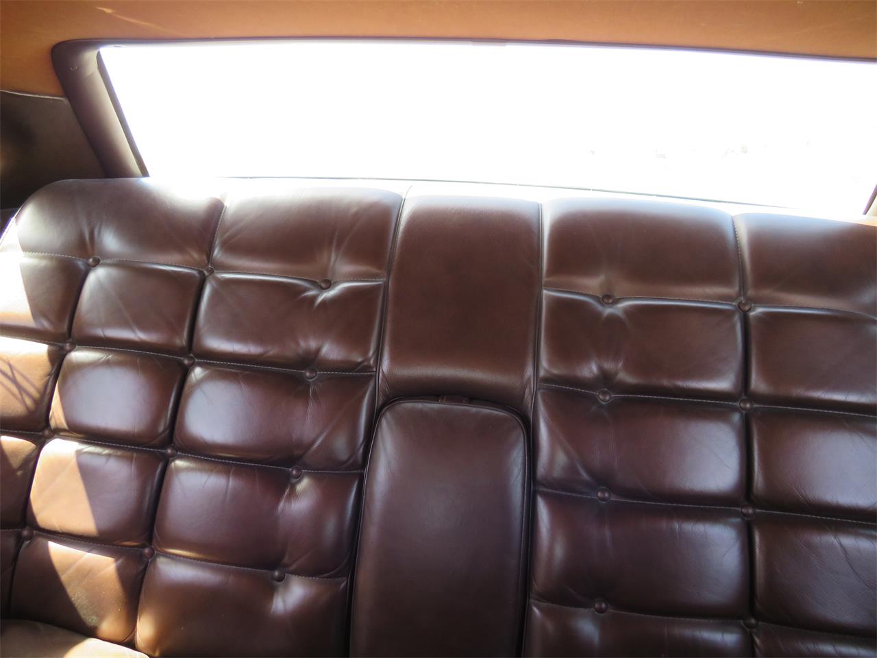 Lincoln-Continental-mark-iv-1972-Gold-Metallic-BROWN-41
