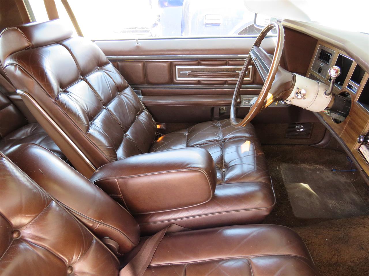 Lincoln-Continental-mark-iv-1972-Gold-Metallic-BROWN-42