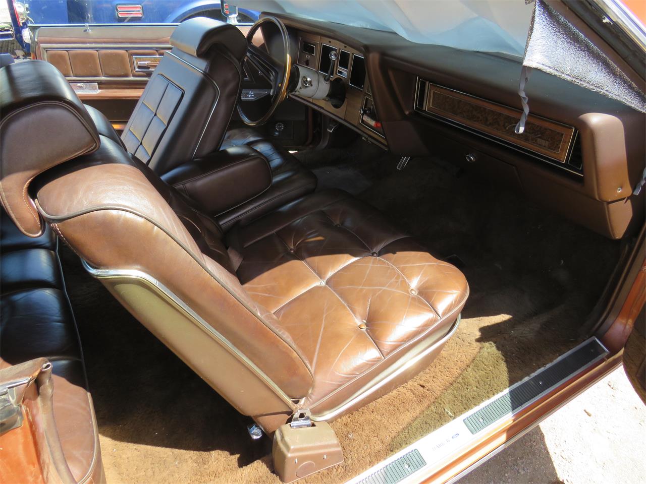 Lincoln-Continental-mark-iv-1972-Gold-Metallic-BROWN-46