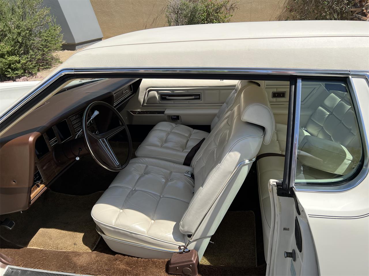 Lincoln-Continental-mark-iv-1973-WHITE-WHITE-15