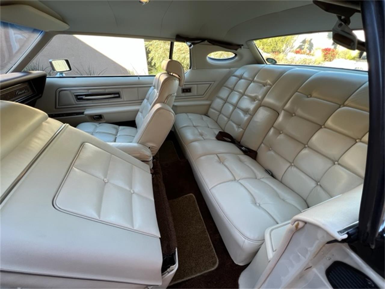 Lincoln-Continental-mark-iv-1973-WHITE-WHITE-6