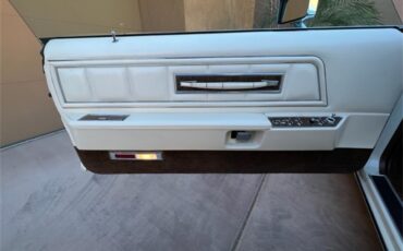 Lincoln-Continental-mark-iv-1973-WHITE-WHITE-9