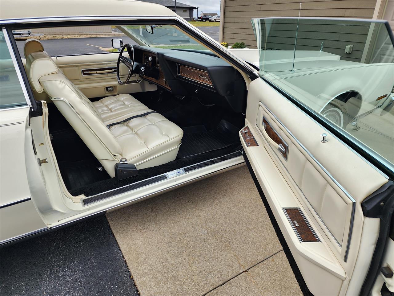 Lincoln-Continental-mark-iv-1973-White-White-12