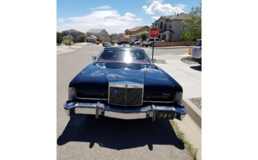 Lincoln-Continental-mark-iv-1975-Black-Red-5