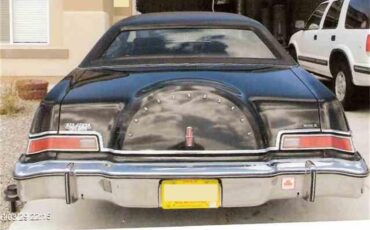 Lincoln-Continental-mark-iv-1975-Black-Red-7