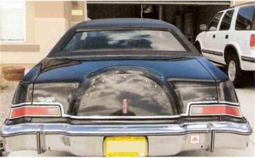 Lincoln-Continental-mark-iv-1975-Black-Red-8