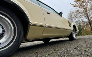 Lincoln-Continental-mark-v-1978-2