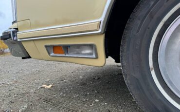 Lincoln-Continental-mark-v-1978-4