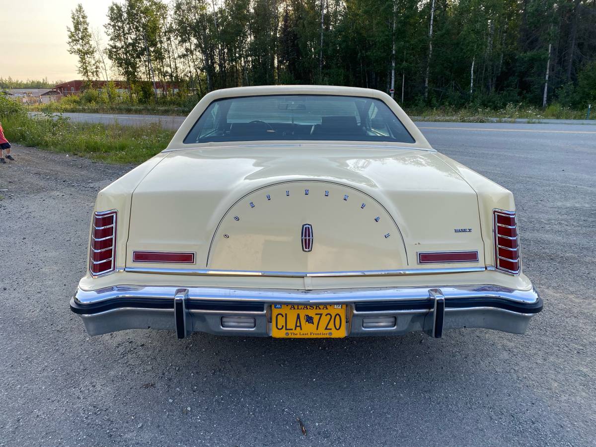 Lincoln-Continental-mark-v-1978-6