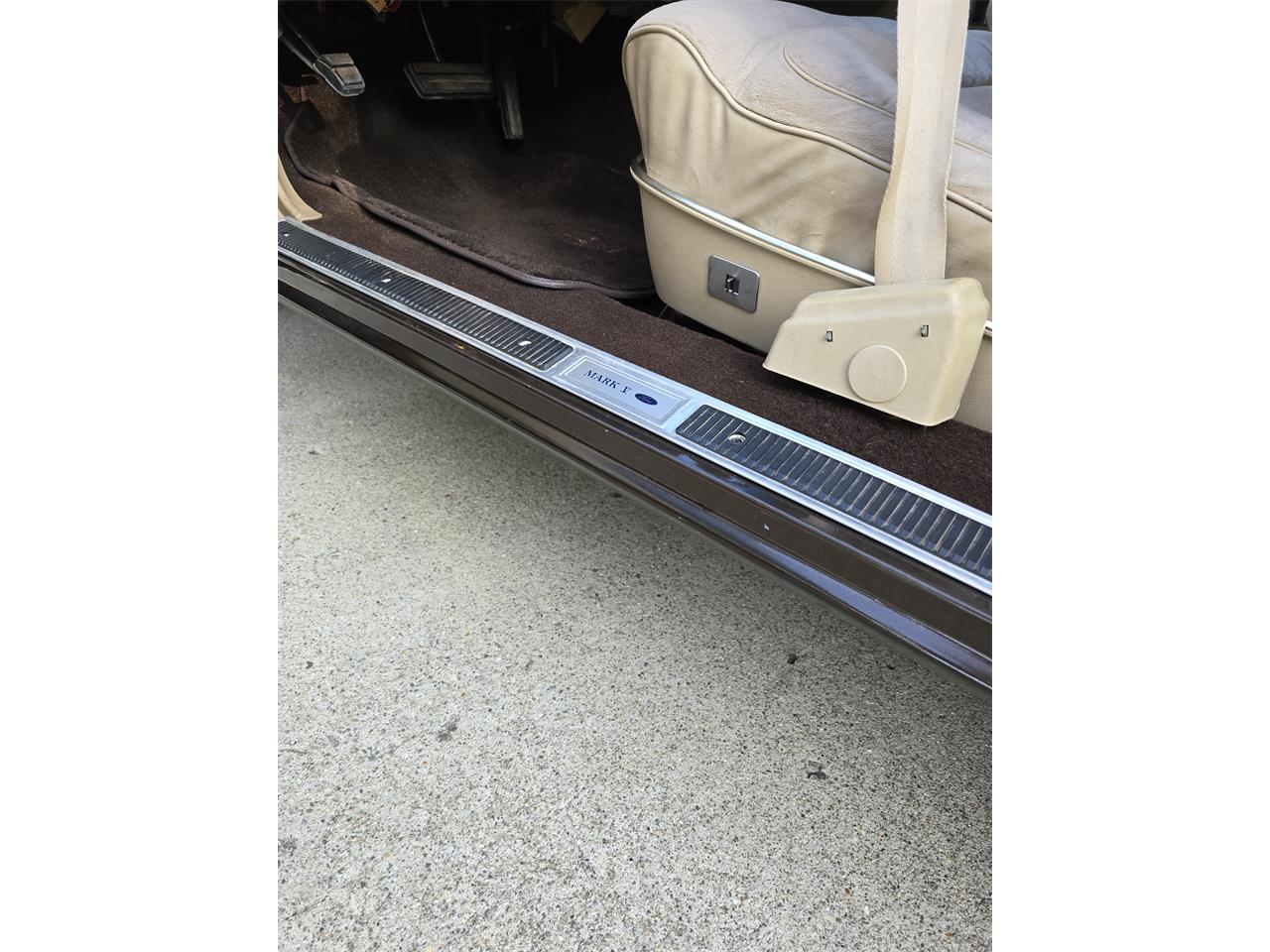 Lincoln-Continental-mark-v-1979-Brown-Beige-11