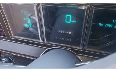 Lincoln-Continental-mark-vi-1983-Blue-Blue-11