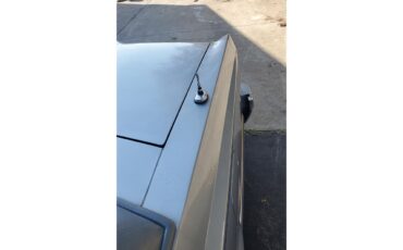 Lincoln-Continental-mark-vi-1983-Blue-Blue-19