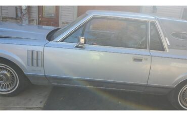 Lincoln-Continental-mark-vi-1983-Blue-Blue-2