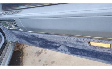 Lincoln-Continental-mark-vi-1983-Blue-Blue-23